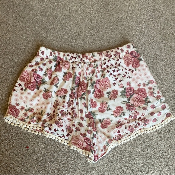 Rose Shorts - Picture 3 of 3